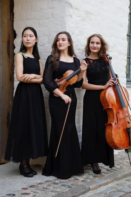 Klassisch in die Osternacht mit dem Trio Contrasti